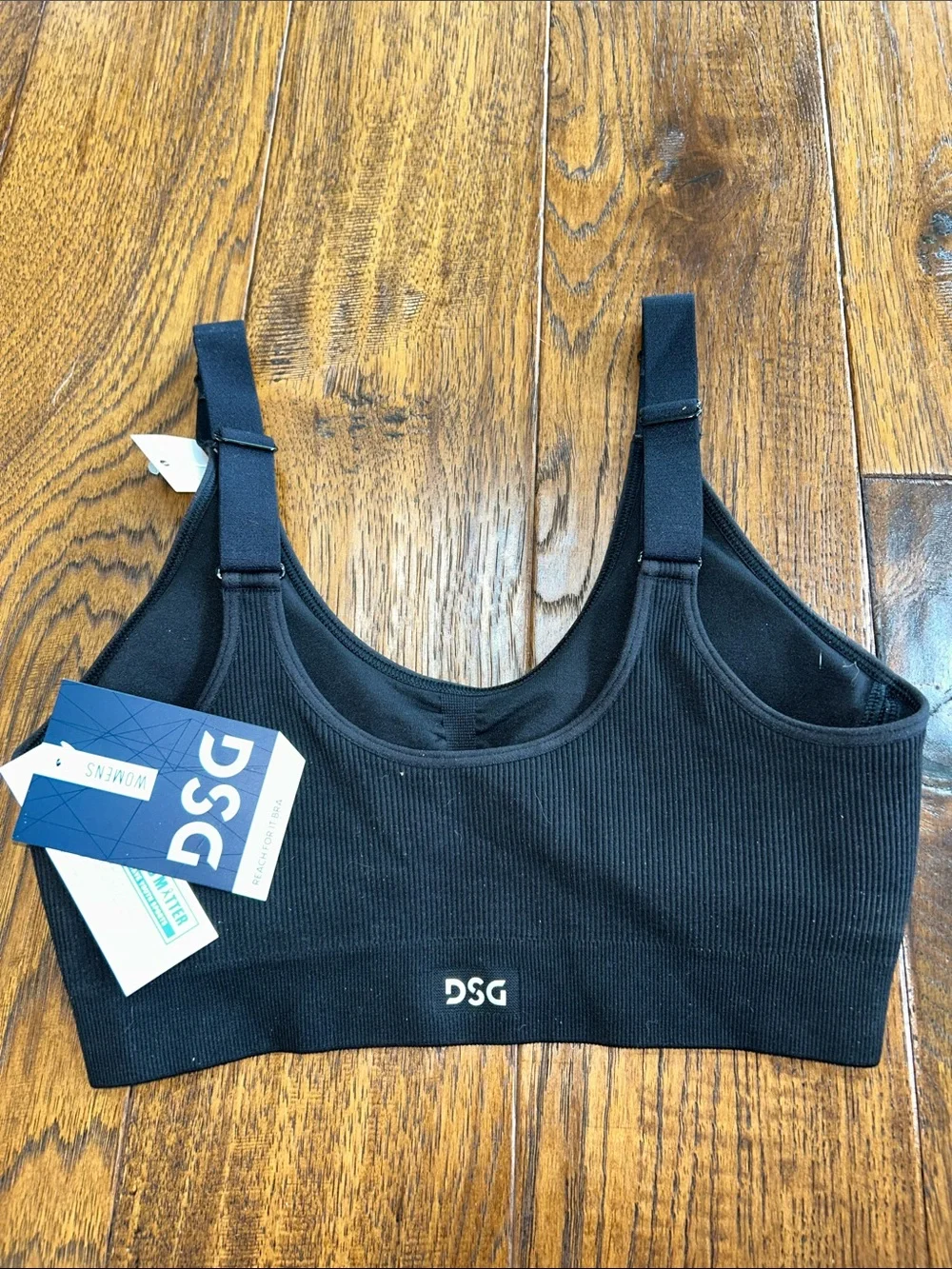 NWT: DSG: Reach for It Sports Bra: Size Small - Picture 3 of 5